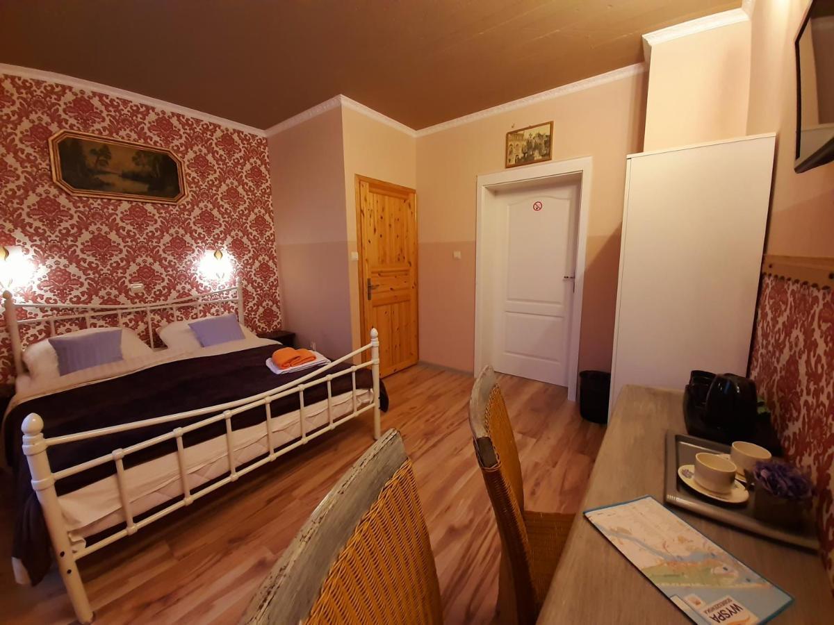 Dworek Bursztynowe Piaski Gdańsk Exterior foto